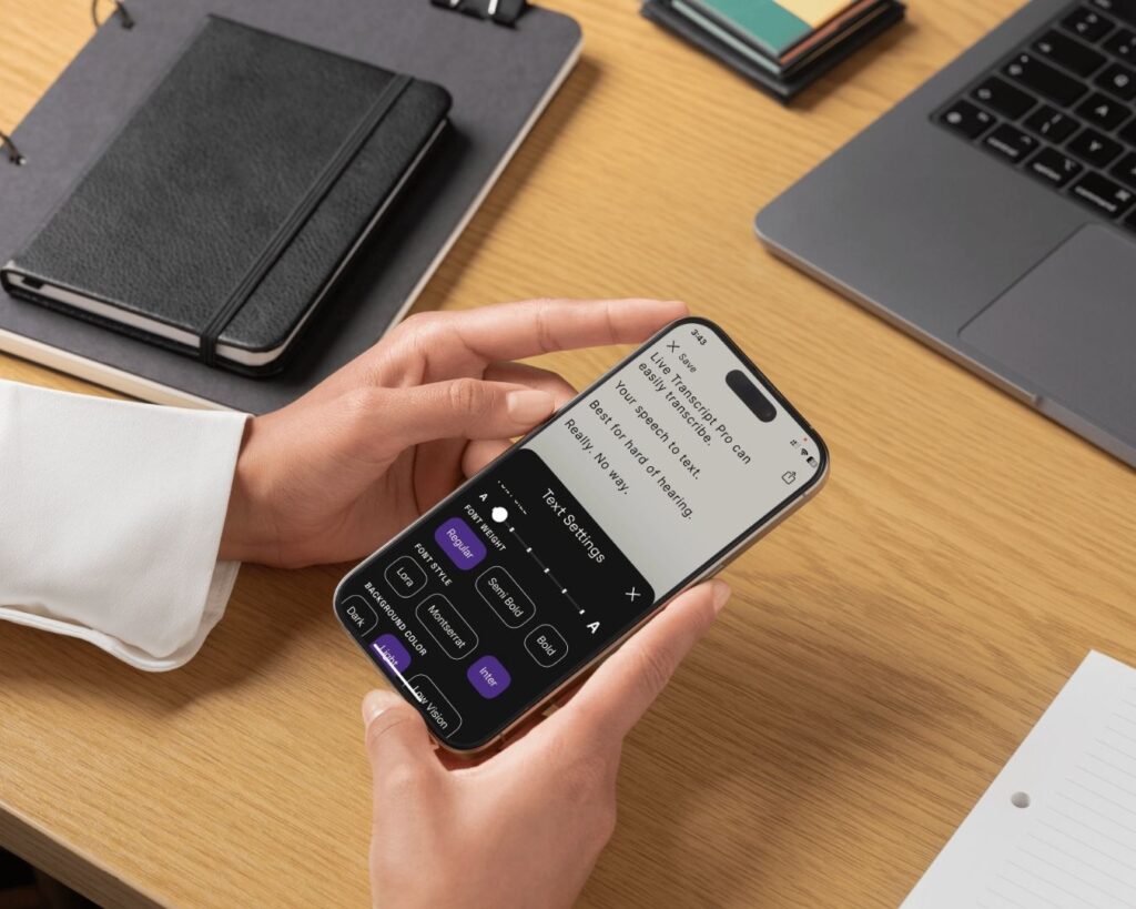 Customizable text display settings in speech to text app for deaf iPhone with large fonts and color options